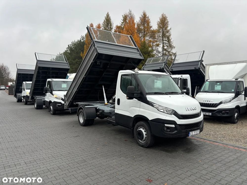 Iveco DAILY 65C15,65C17,65C18,70C15,70C17,70C18,72C15,72C17,72C18 - 17