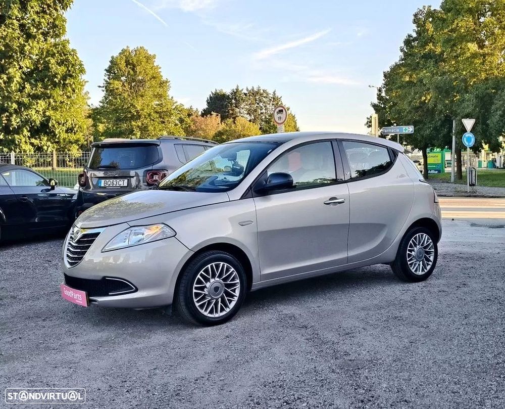 Lancia Ypsilon 1.2 S&S Fashion - 6