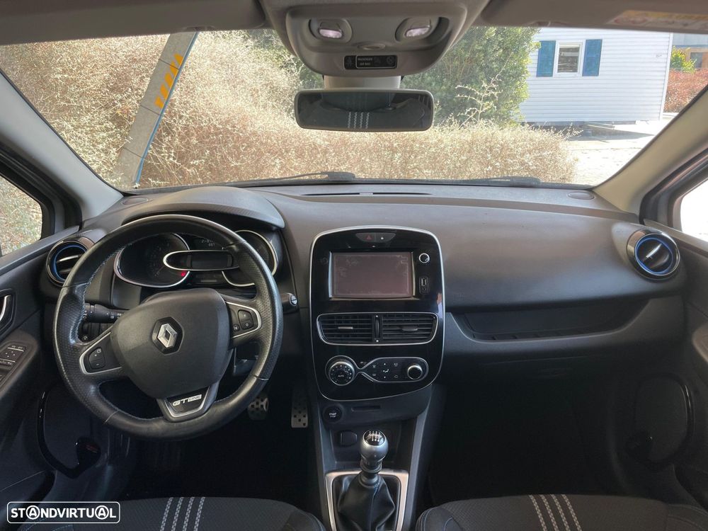 Renault Clio Sport Tourer 1.5 dCi GT Line - 13