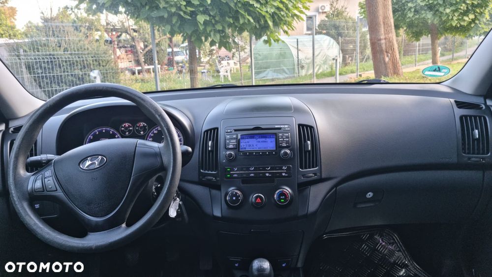Hyundai i30 1.4 Comfort - 10