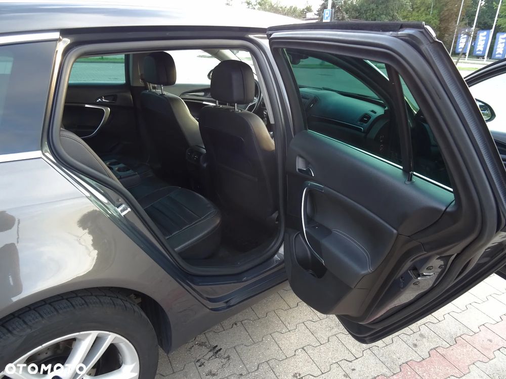 Opel Insignia 2.0 CDTI - 18