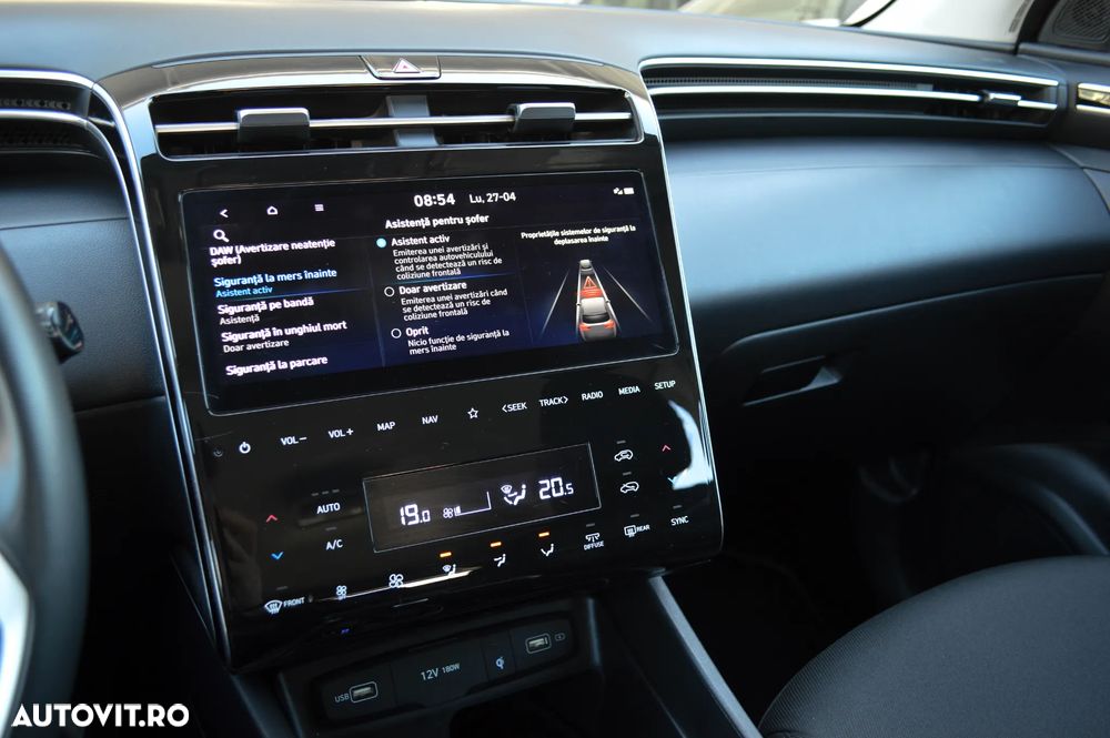 Hyundai Tucson 1.6 CRDi 48V-Hybrid 2WD DCT Prime - 8