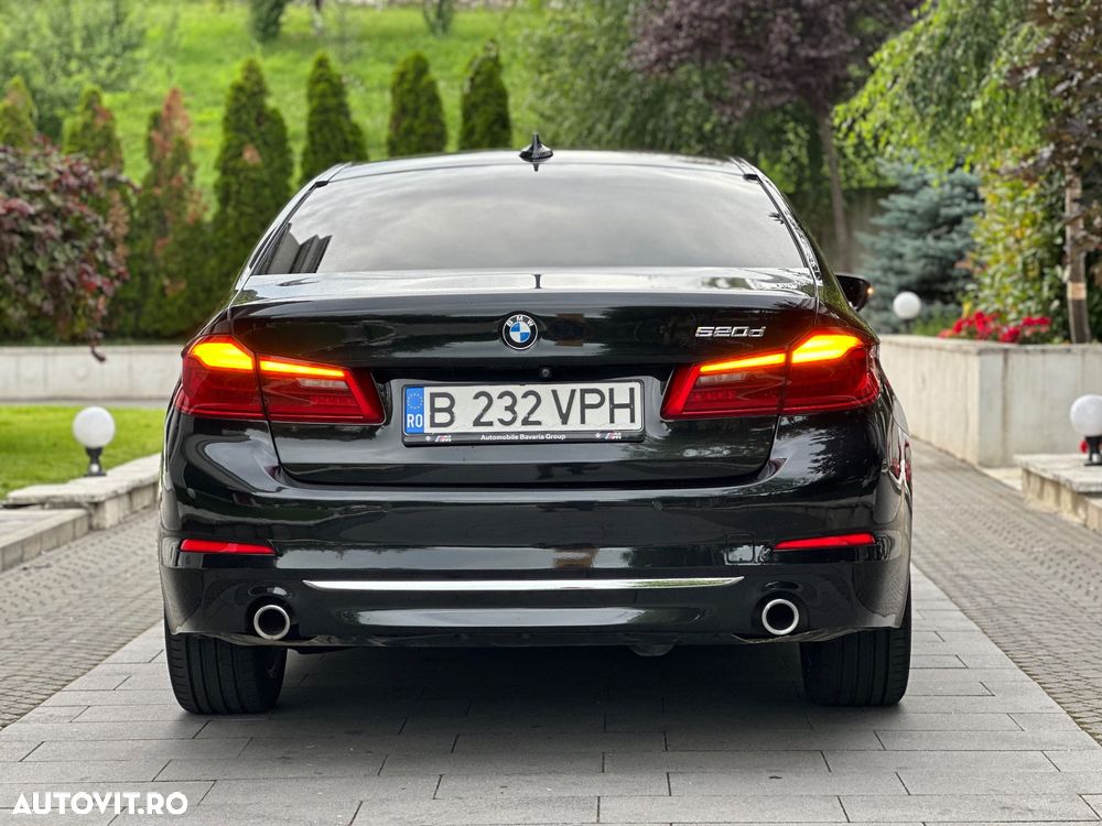 BMW Seria 5 520d xDrive AT - 38
