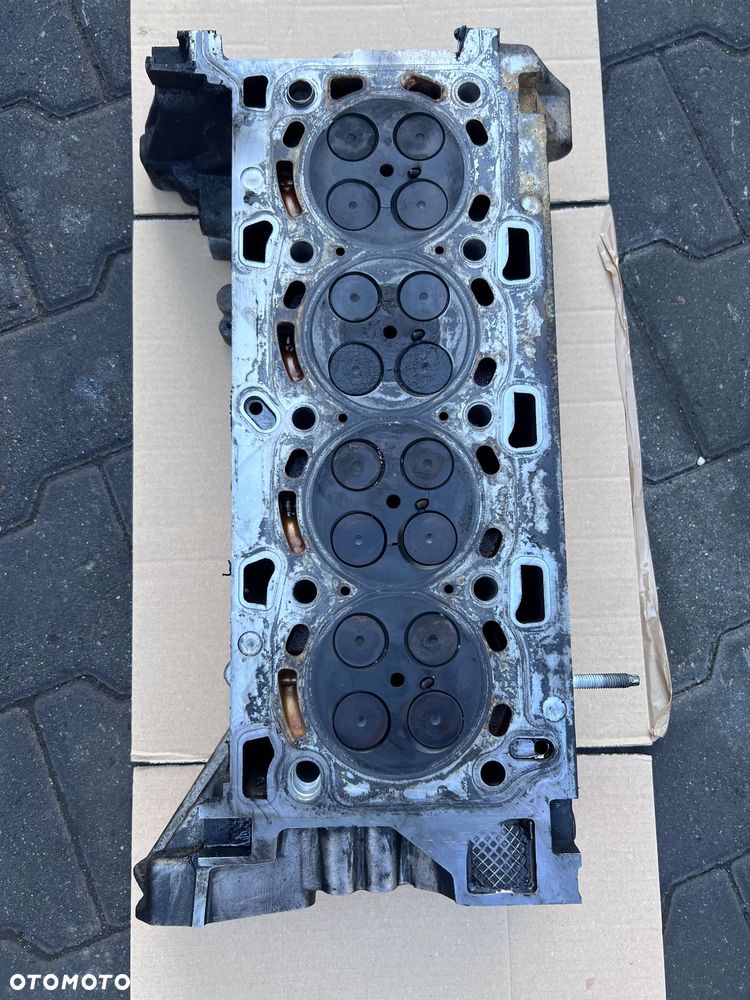 Głowica uszkodzona Renault Master III 2.3 DCI 150 KM - 1