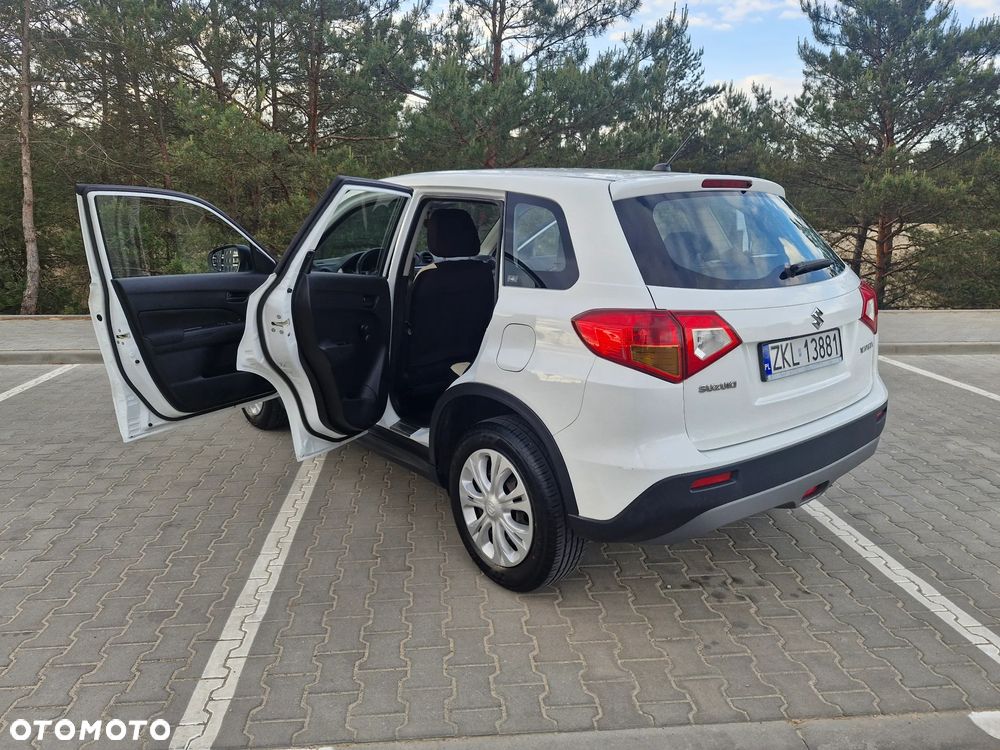 Suzuki Vitara 1.6 Comfort 2WD - 6