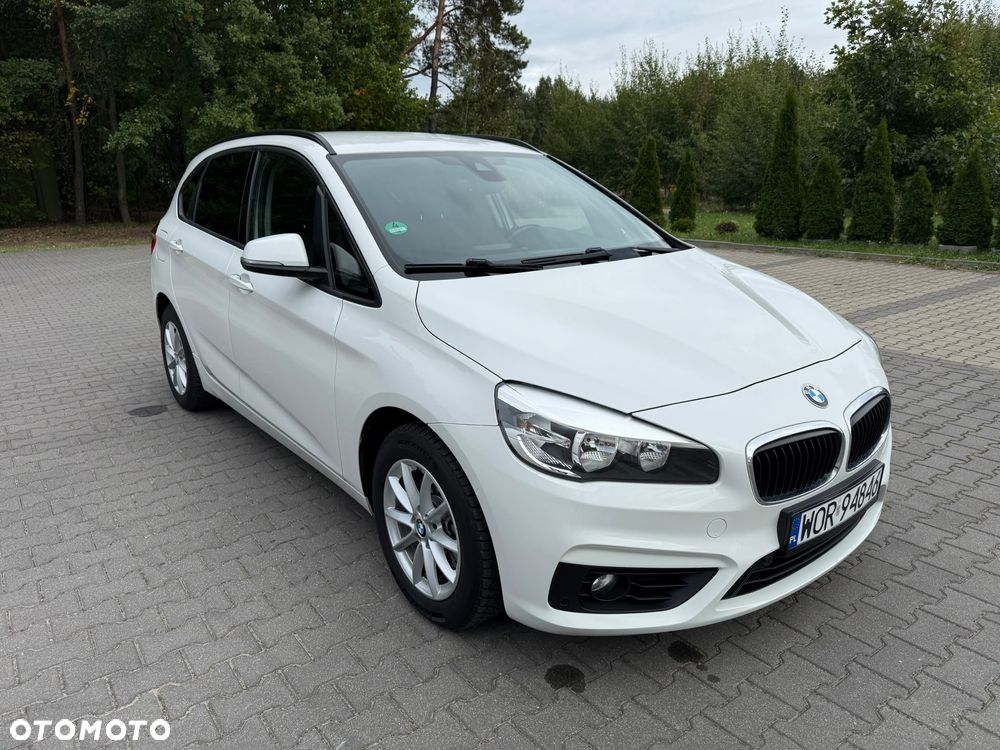 BMW Seria 2 216d - 19