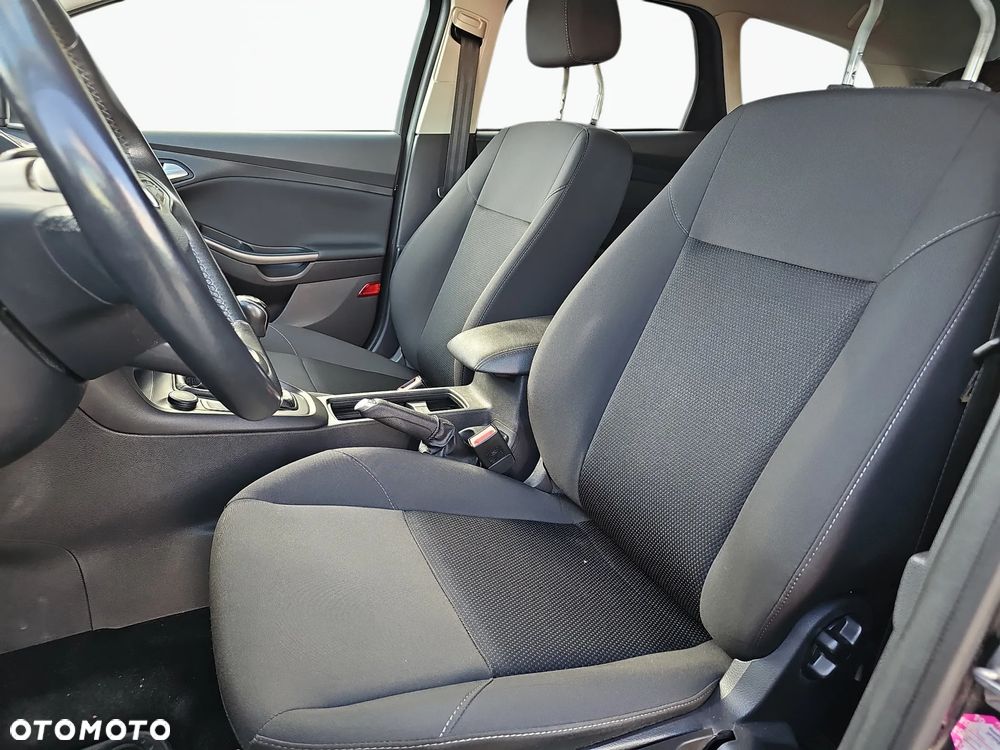 Ford Focus 1.5 EcoBoost Trend Edition Business - 12