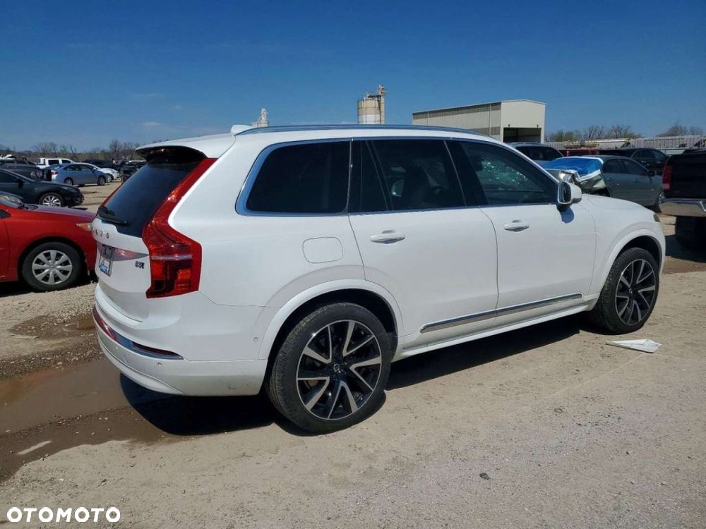 Volvo XC 90 - 4