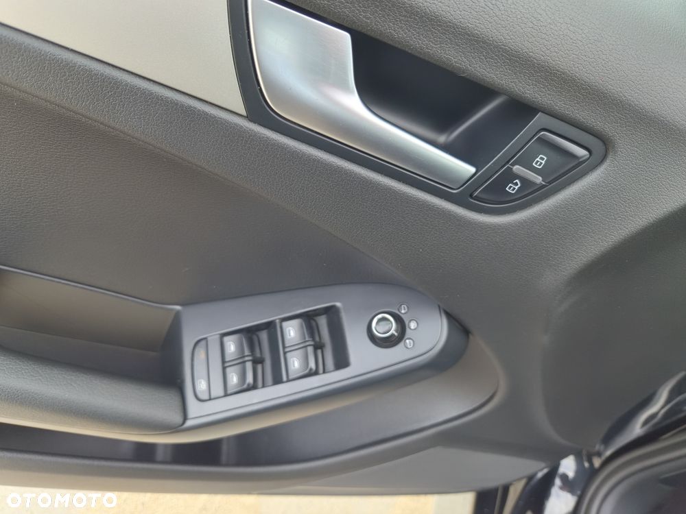 Audi A4 Avant 2.0 TDI - 13