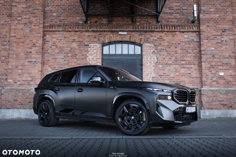 BMW XM - 1
