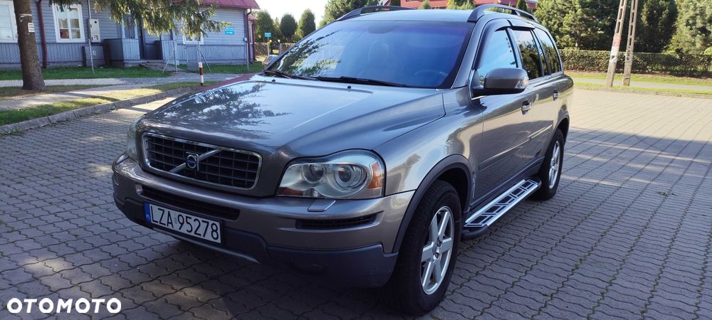 Volvo XC 90 - 1