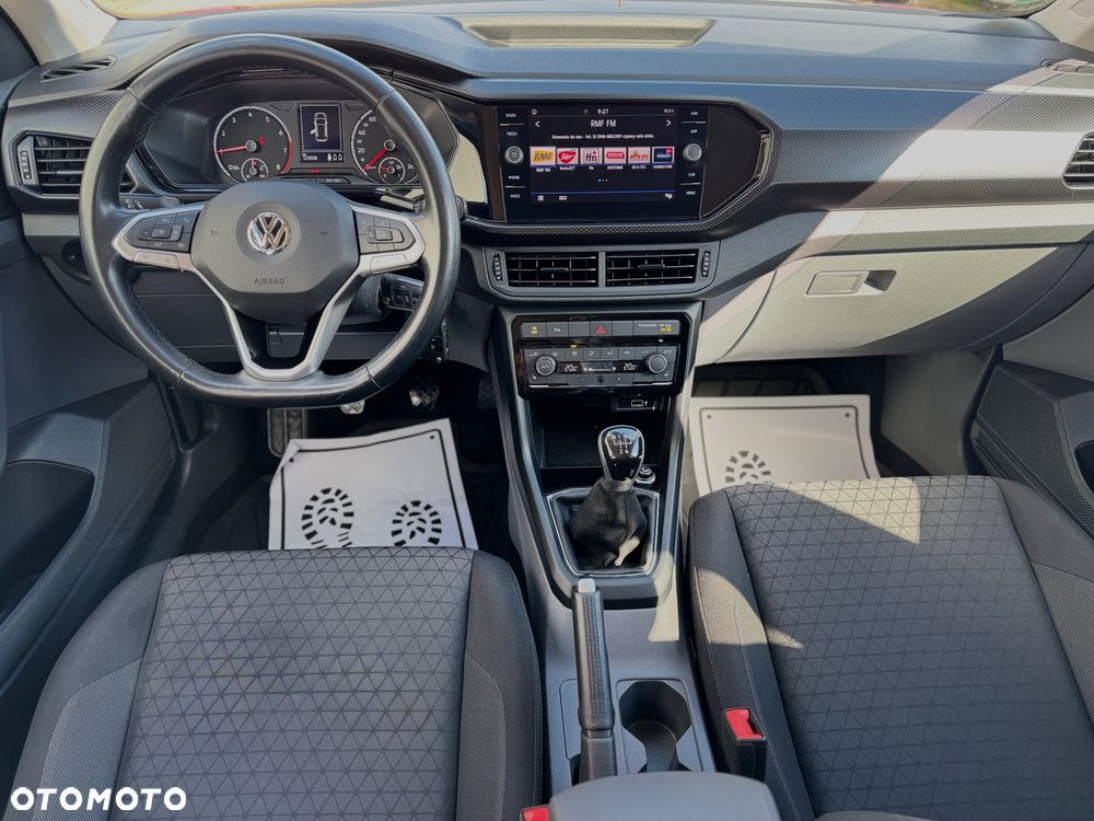 Volkswagen T-Cross - 17