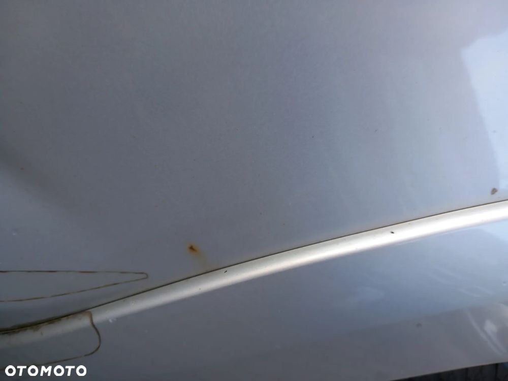 TOYOTA RAV4 III DRZWI LEWE TYLNE LEWY TYŁ KOLOR: 1E7 - 10