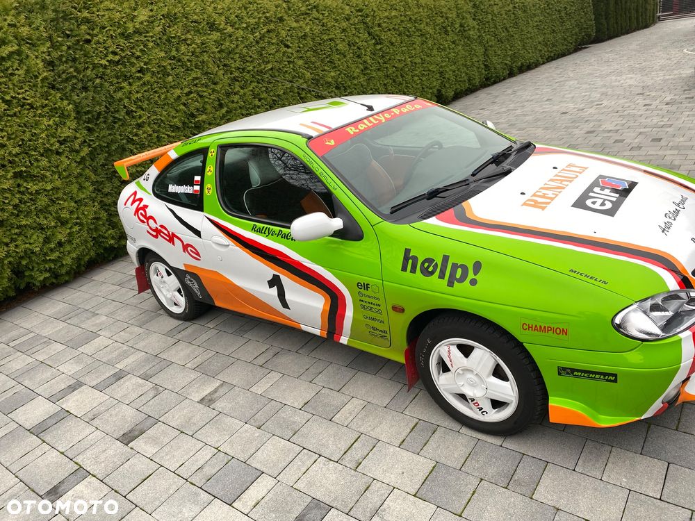 Renault Megane 1.6 - 6