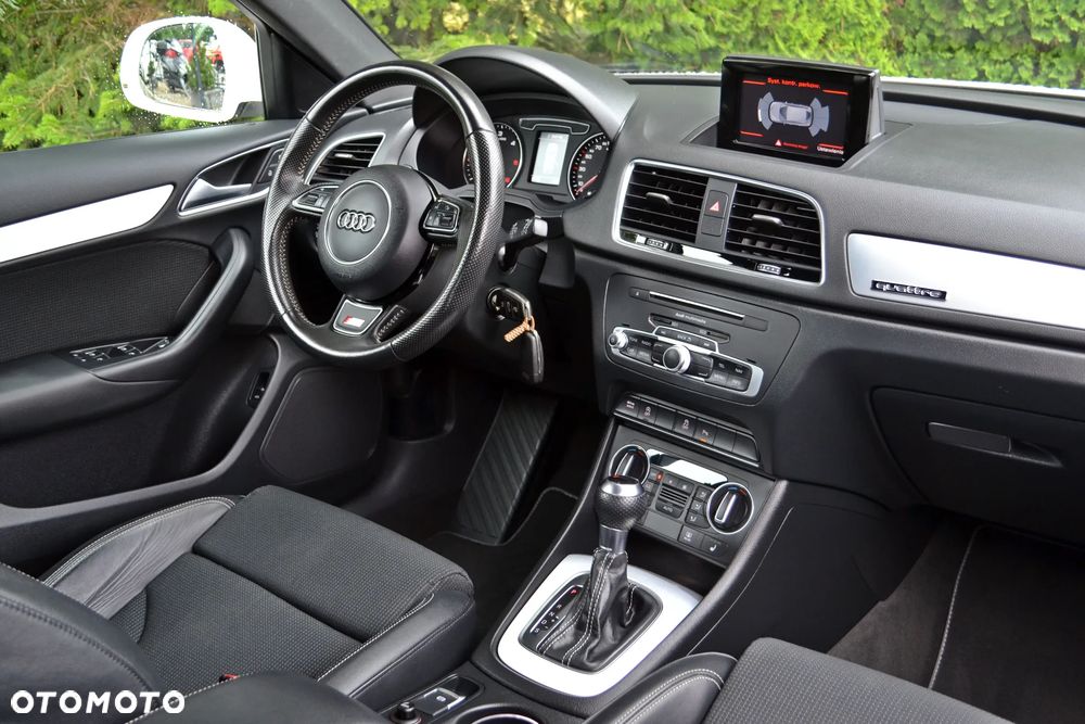 Audi Q3 - 23
