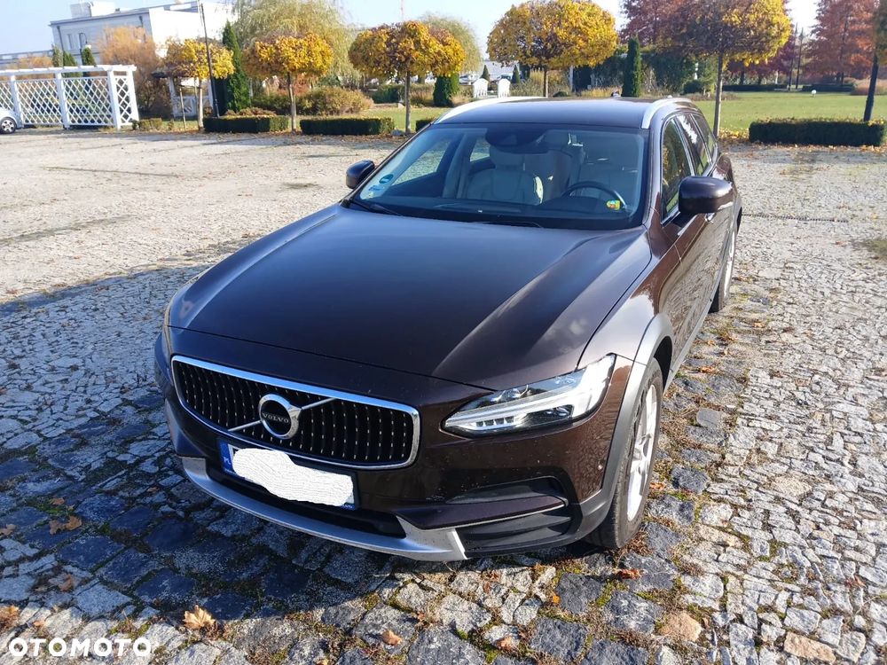 Volvo V90 Cross Country D4 AWD - 2