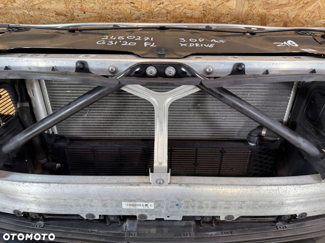 PAS PRZEDNI WZMOCNIENIE BELKA CHŁODNICE BMW 5 G30 G31 3.0D LIFT LCI - 4