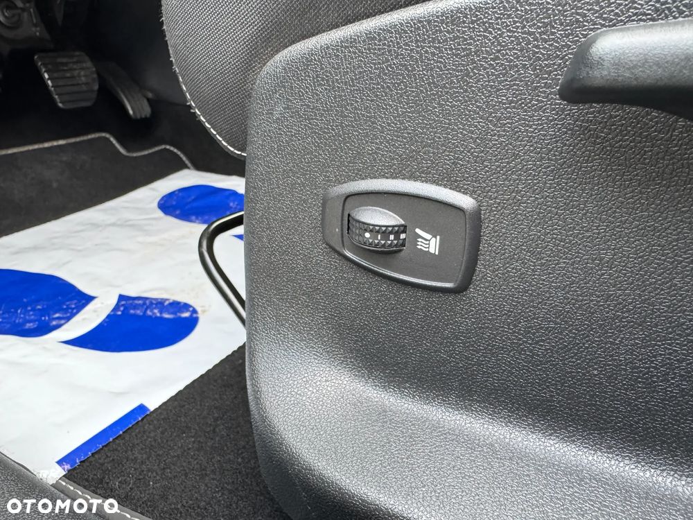 Renault Megane 1.5 dCi Limited EDC - 27