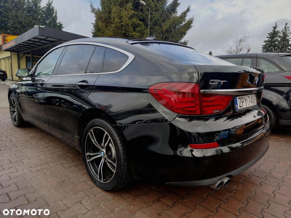 BMW 5GT 530d - 11