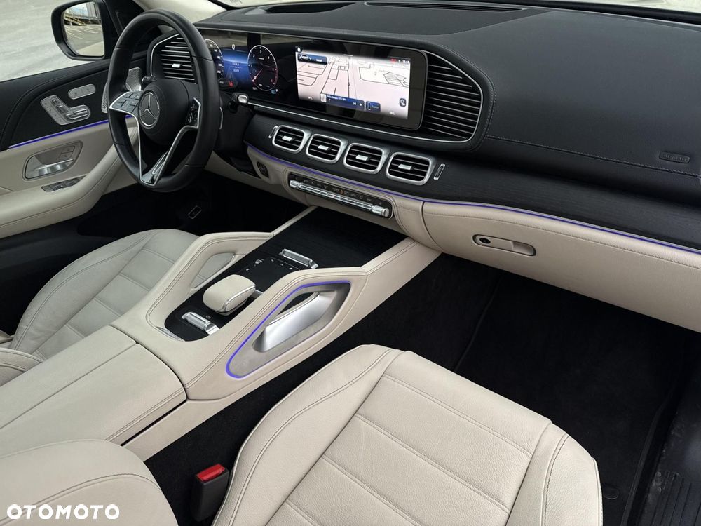 Mercedes-Benz GLE - 27