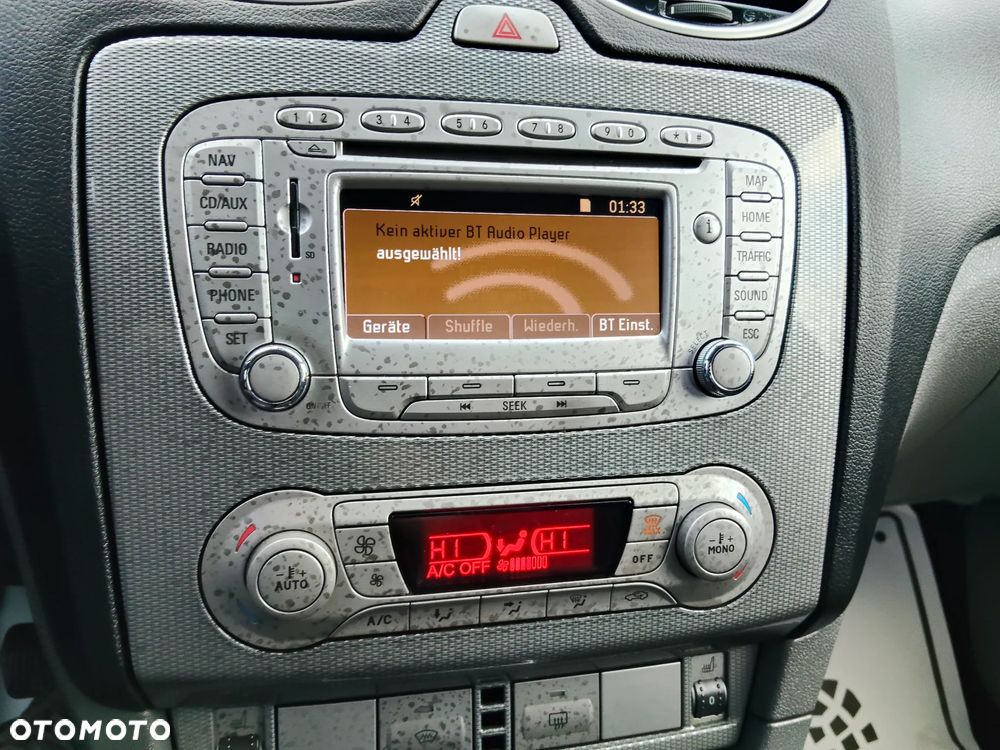 Ford Focus 2.0 Titanium - 23