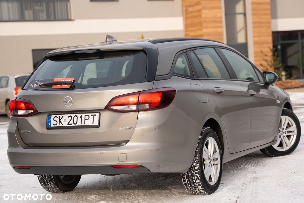 Opel Astra 1.6 D (CDTI) Start/Stop Business - 11