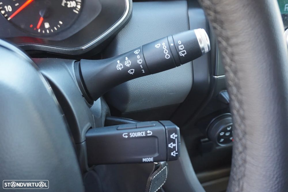 Renault Clio BLUE dCi 85 EXPERIENCE - 30