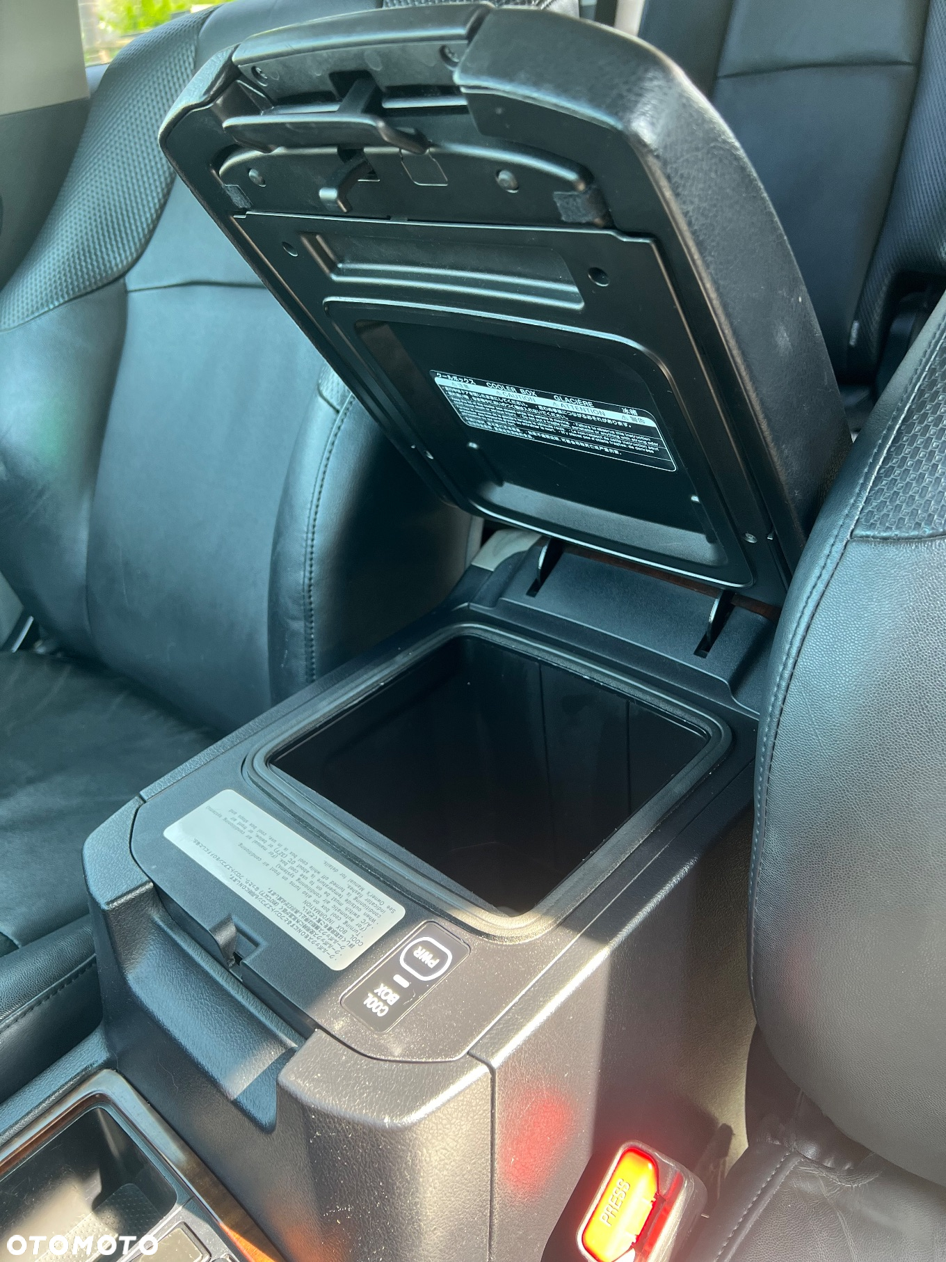 Toyota Land Cruiser - 8