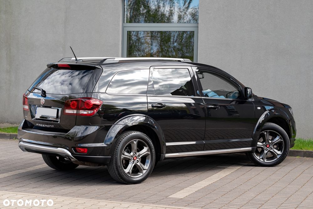 Fiat Freemont 2.0 Multijet 16V DPF Automatik Allrad Black Code - 10