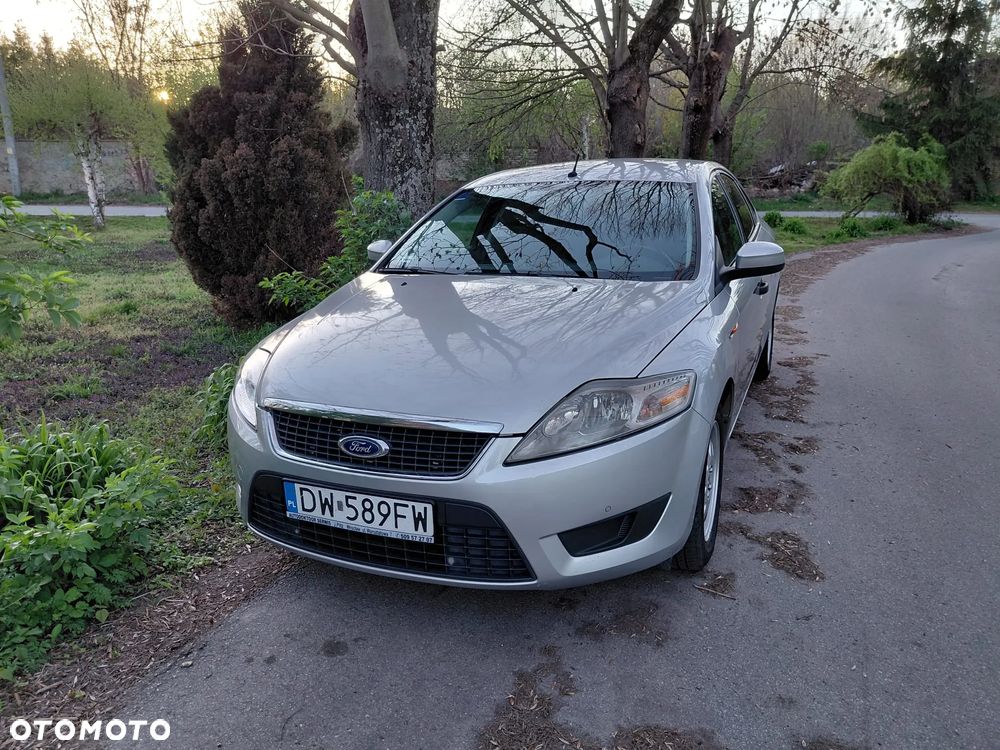 Ford Mondeo 2.0 TDCi Ambiente - 6