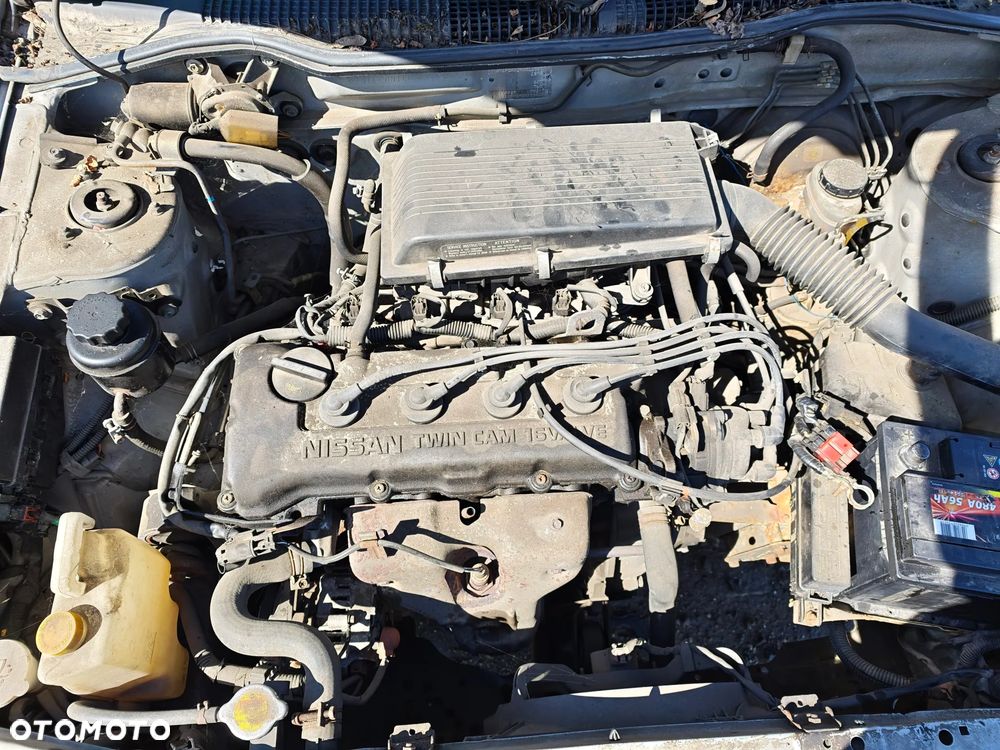 Zderzak maska drzwi części Nissan Sunny N14 1.4 - 6