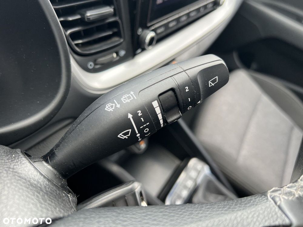 Kia Stonic - 17