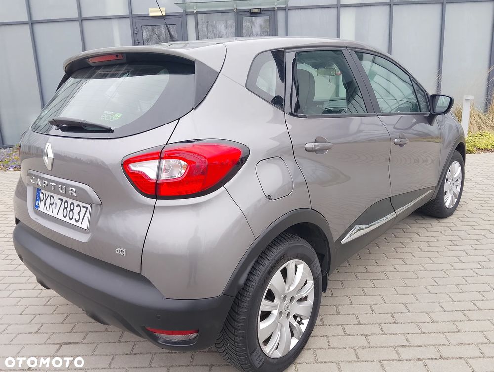 Renault Captur dCi 90 EDC Dynamique - 23