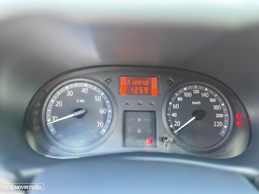 Renault Clio 1.5 dCi Pack Authentique - 2