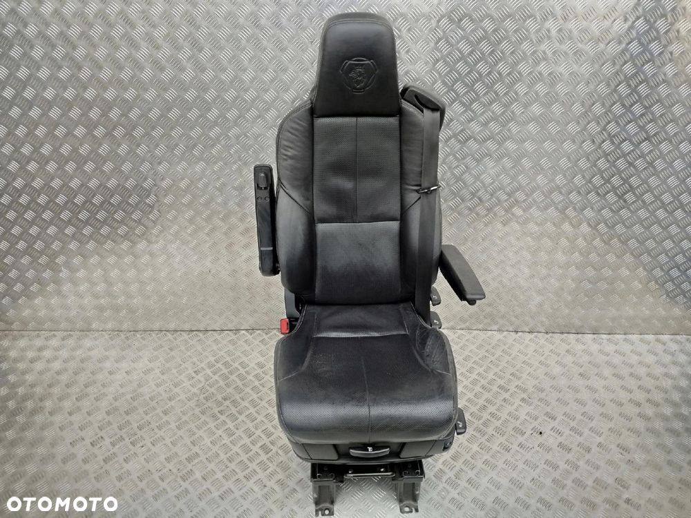 FOTEL KIEROWCY RECARO SKÓRA SCANIA - 1