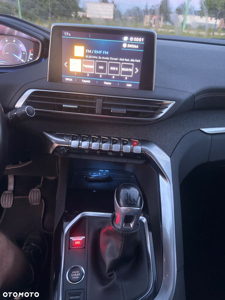Peugeot 5008 - 6