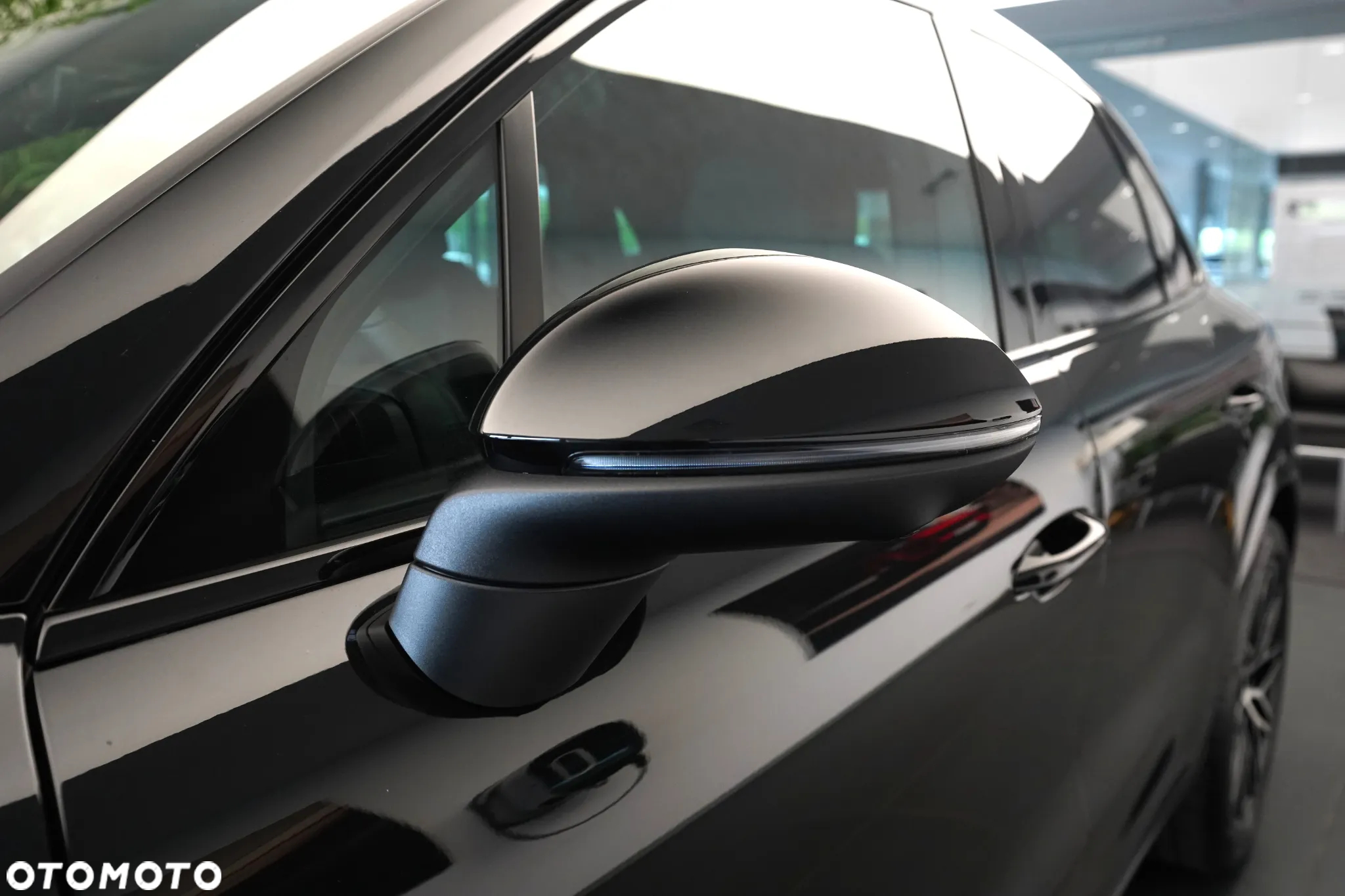 Porsche Cayenne Standard - 26
