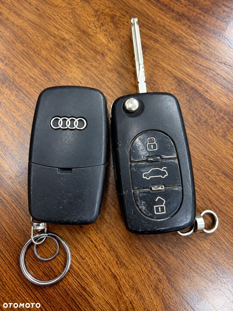 Audi A4 Limousine 1.6 - 25