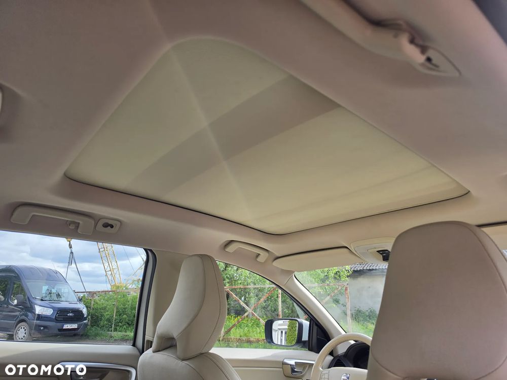 Volvo XC 60 D5 AWD - 14