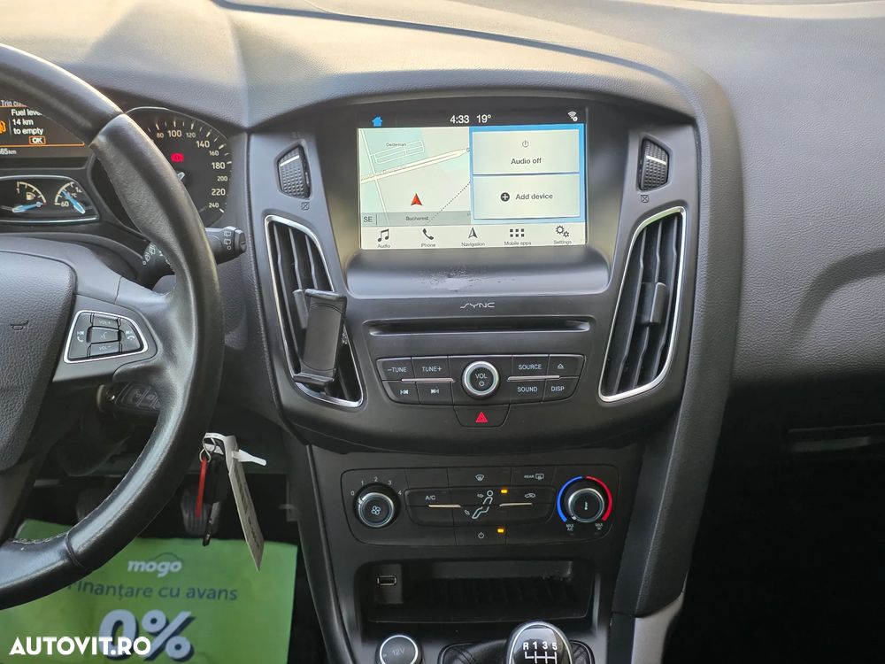 Ford Focus 1.0 EcoBoost Titanium - 17
