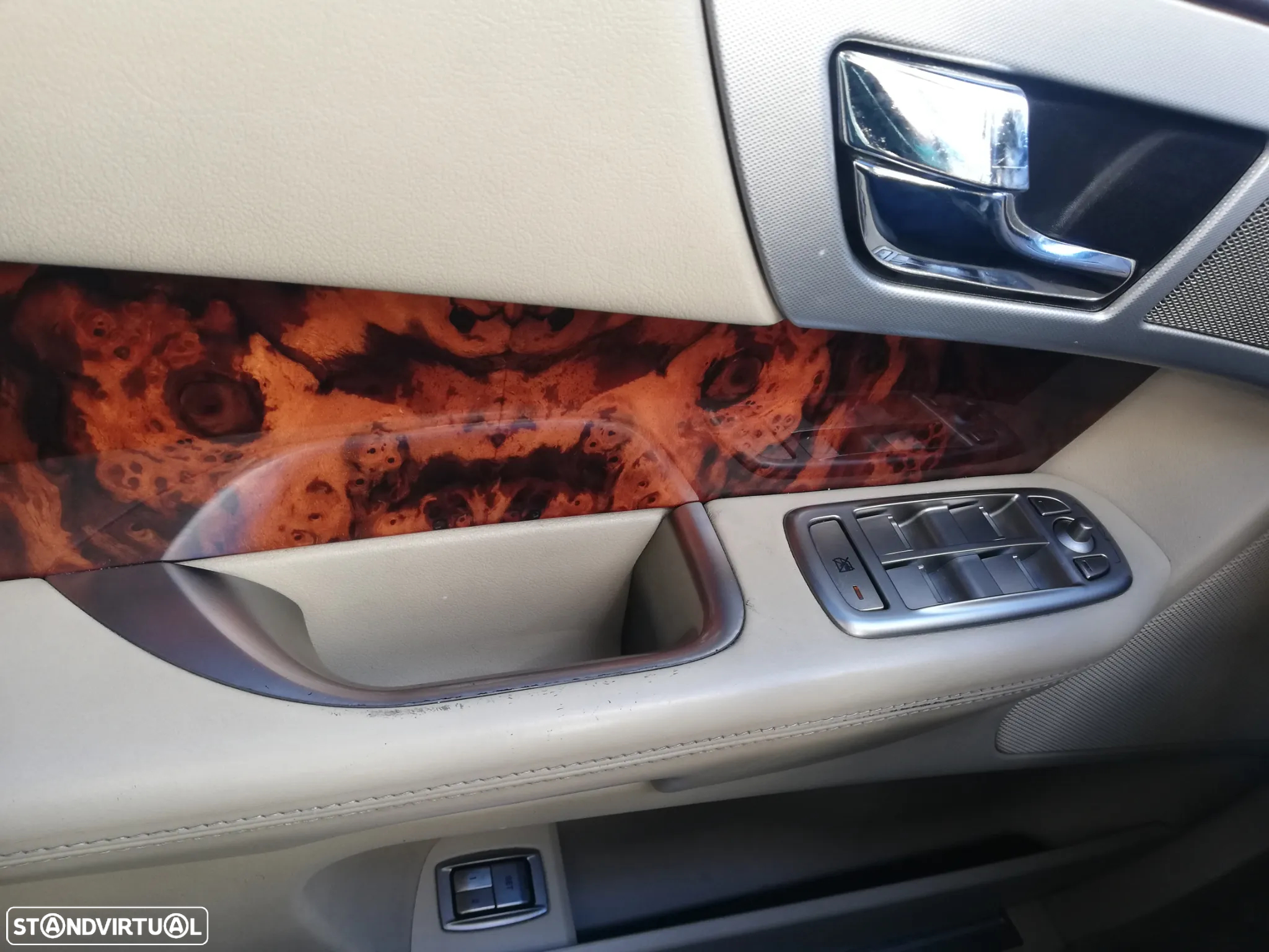 Jaguar XF 2.7 D V6 Premium Luxury - 20