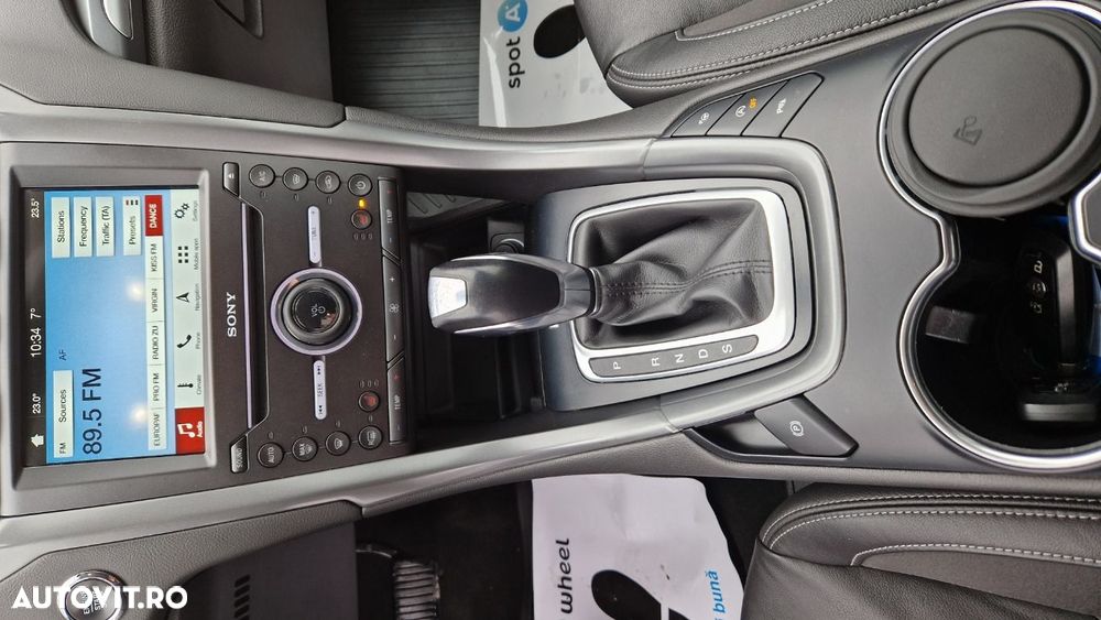 Ford Mondeo 2.0 TDCi Powershift Titanium - 14