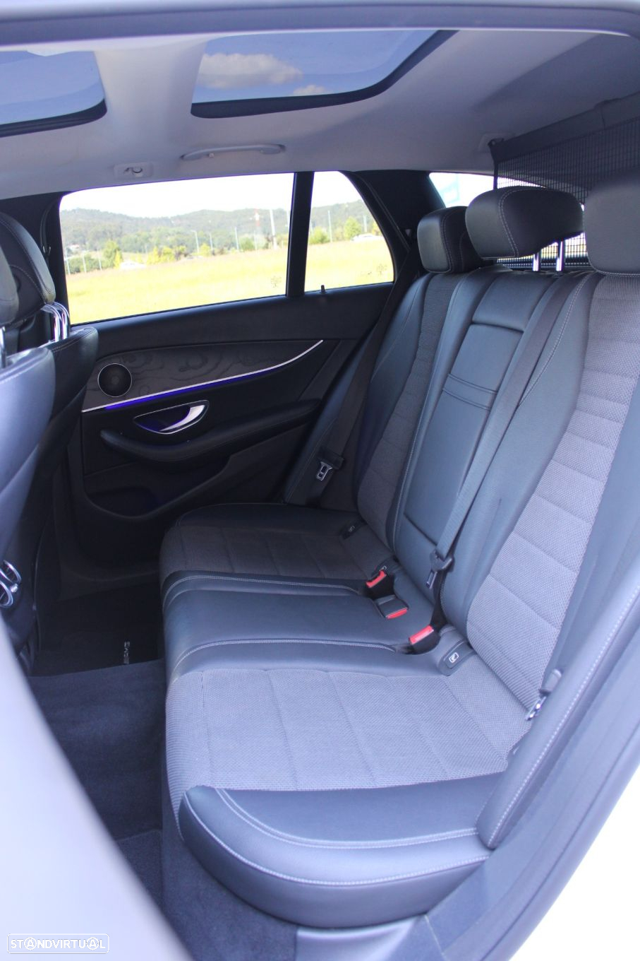 Mercedes-Benz E 220 d Avantgarde+ - 11