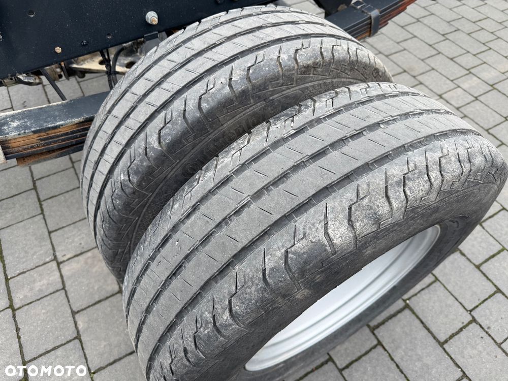 Iveco Daily 72c18 // Rozstaw osi 4,75 // - 8