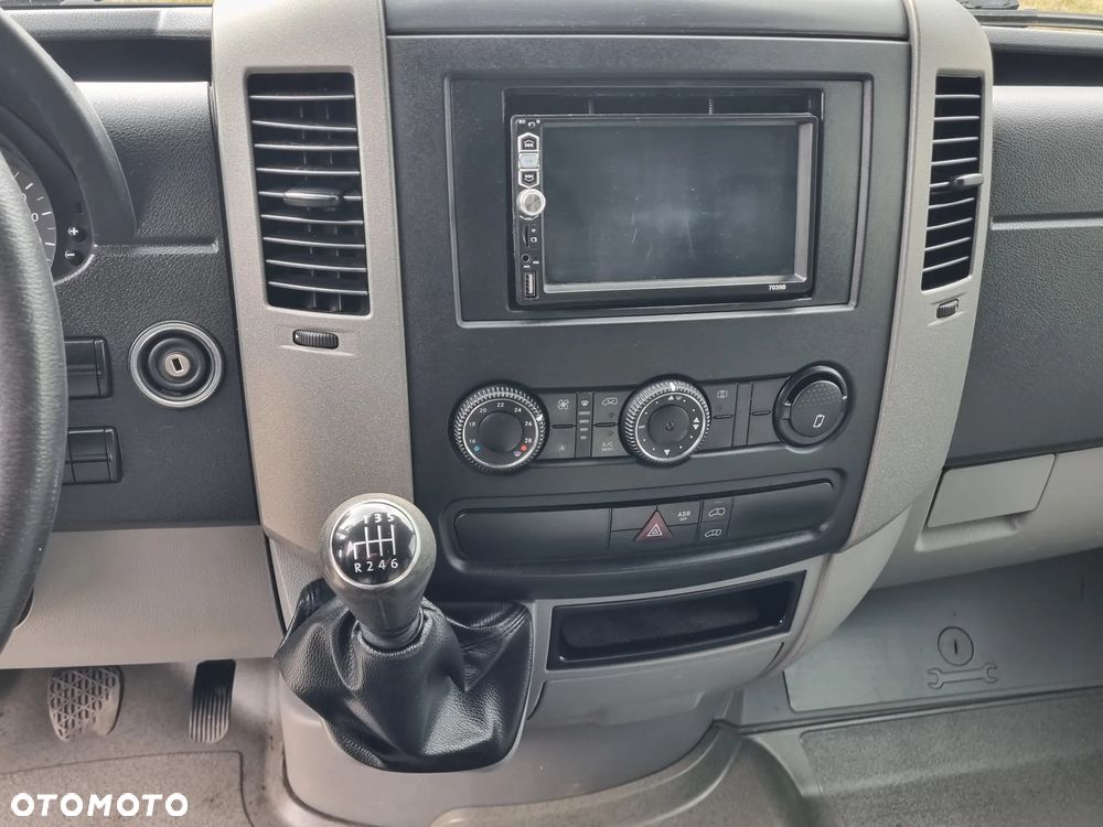 Volkswagen Crafter - 15