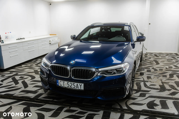 BMW Seria 5 540d xDrive M Sport sport