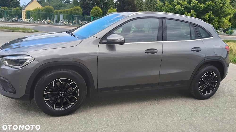 Mercedes-Benz GLA 200 Style - 3