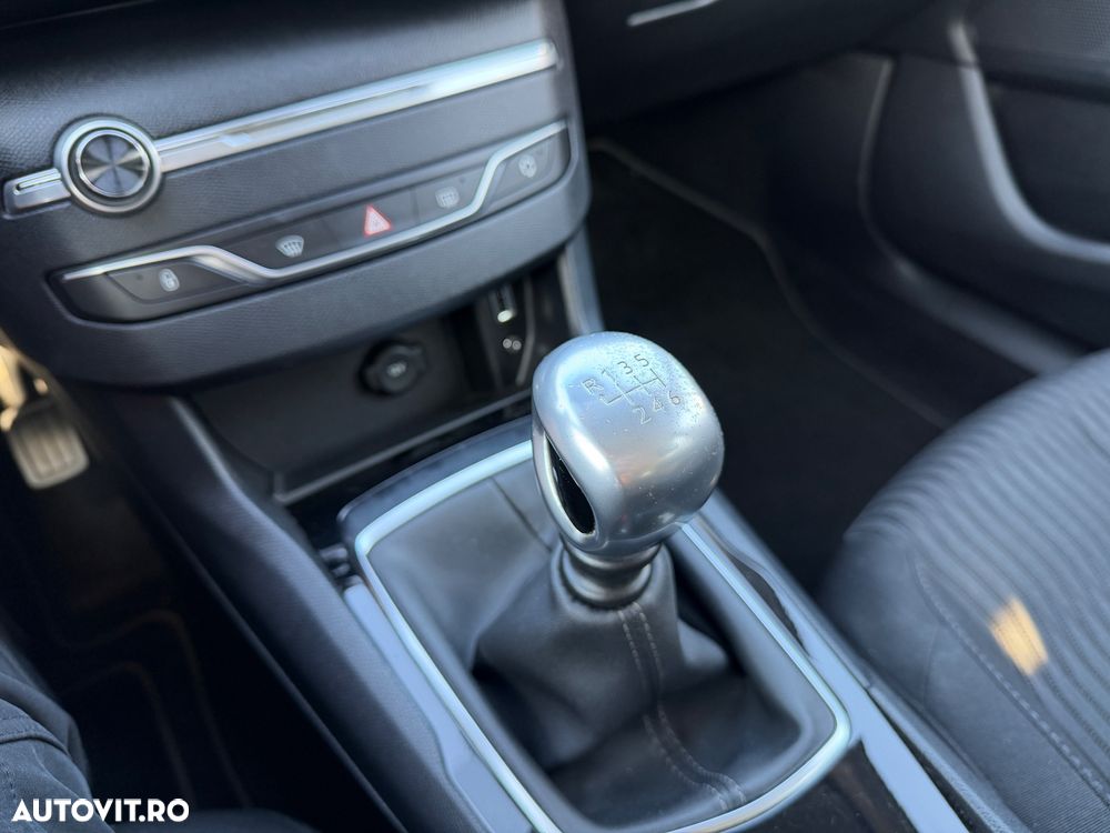 Peugeot 308 BlueHDi FAP 120 Stop & Start Active - 13