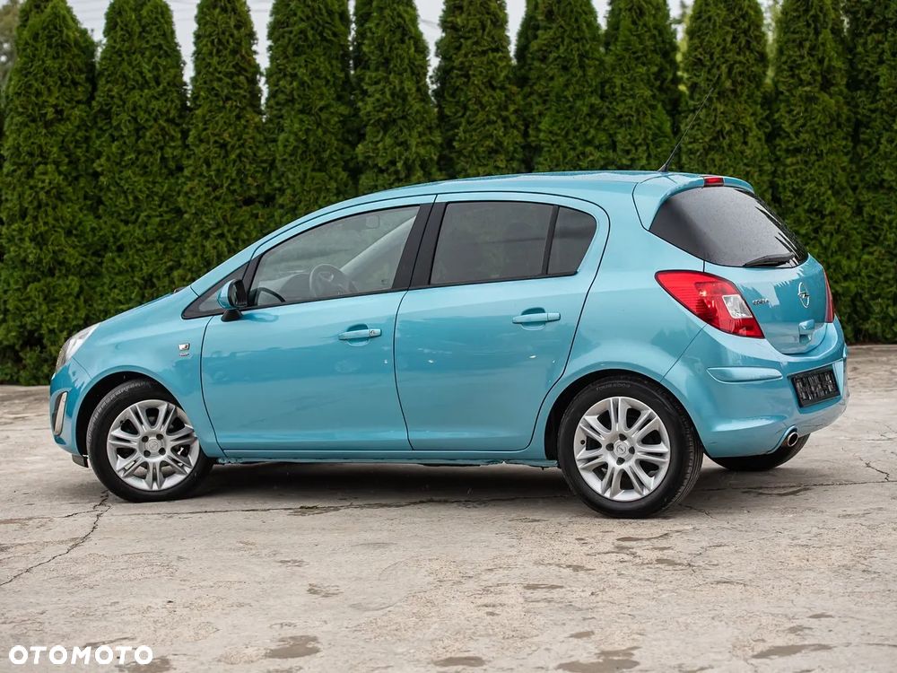 Opel Corsa 1.4 16V Edition 111 Jahre - 10