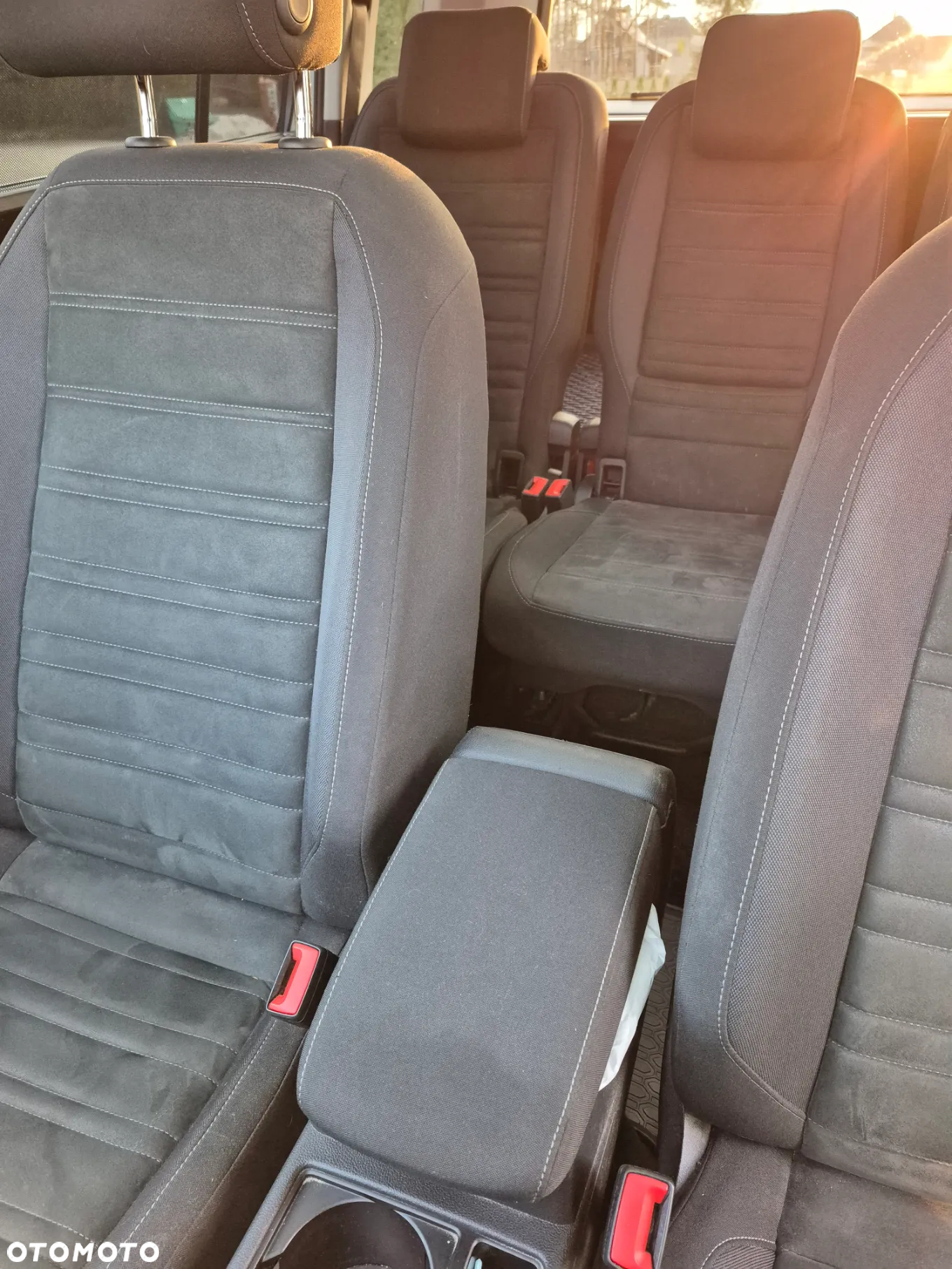 Volkswagen Touran - 13